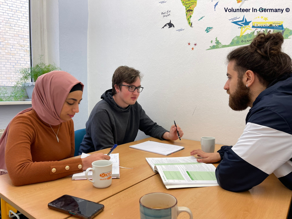 Learning Arabic and Teaching English in Germany