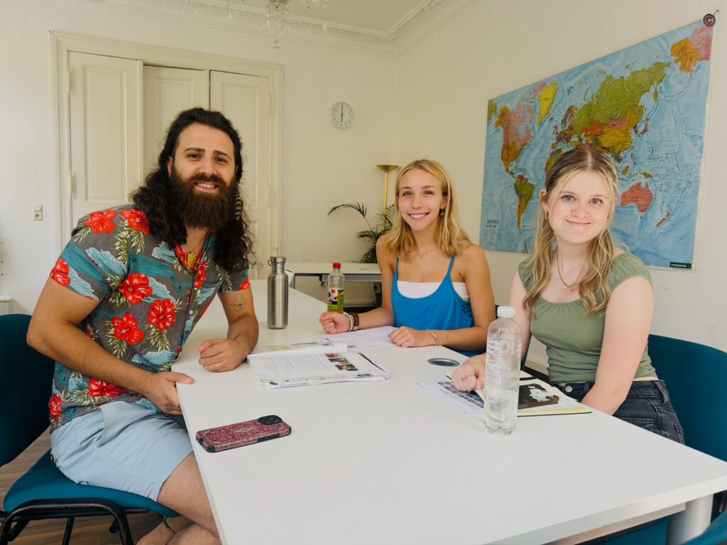 Orientation Booklet - Guide for Participants